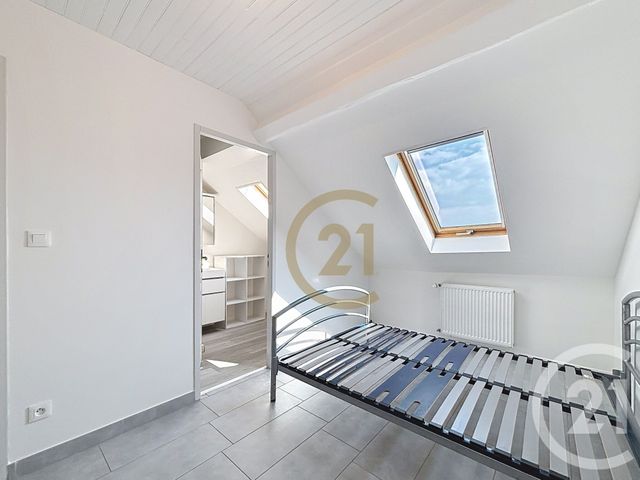 Appartement F2 à louer - 2 pièces - 39.5 m2 - CRAVANCHE - 90 - FRANCHE-COMTE - Century 21 Agence Du Théâtre