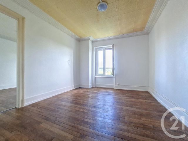 Appartement F3 à louer - 3 pièces - 82.12 m2 - CHALONVILLARS - 70 - FRANCHE-COMTE - Century 21 Agence Du Théâtre