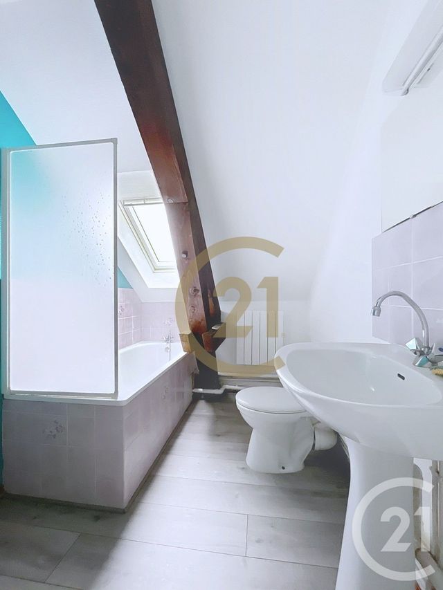 Appartement Duplex à vendre - 2 pièces - 38.07 m2 - BELFORT - 90 - FRANCHE-COMTE - Century 21 Agence Du Théâtre