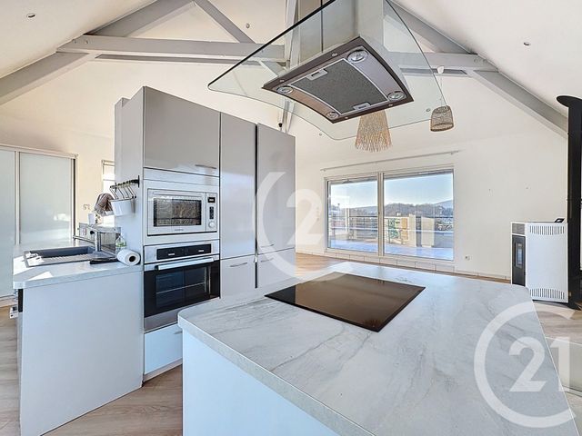 Appartement T4 à vendre - 4 pièces - 84.76 m2 - OFFEMONT - 90 - FRANCHE-COMTE - Century 21 Agence Du Théâtre