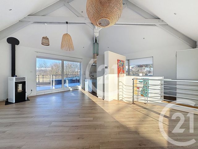 Appartement T4 à vendre - 4 pièces - 84.76 m2 - OFFEMONT - 90 - FRANCHE-COMTE - Century 21 Agence Du Théâtre