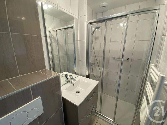 Appartement Studio à louer - 1 pièce - 25.0 m2 - BELFORT - 90 - FRANCHE-COMTE - Century 21 Agence Du Théâtre