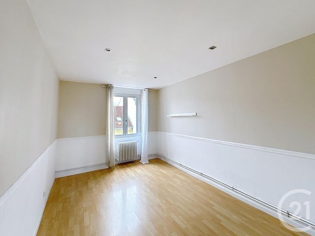 Appartement F3 à vendre - 3 pièces - 63.12 m2 - BELFORT - 90 - FRANCHE-COMTE - Century 21 Agence Du Théâtre