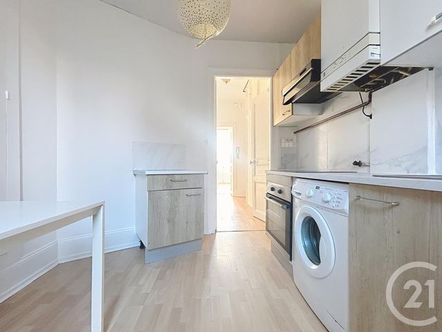 Appartement F3 à louer - 3 pièces - 60.66 m2 - BELFORT - 90 - FRANCHE-COMTE - Century 21 Agence Du Théâtre