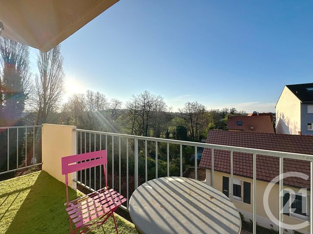 Afficher la photo en grand Appartement F4 à vendre - 4 pièces - 74.15 m2 - BELFORT - 90 - FRANCHE-COMTE - Century 21 Agence Du Théâtre