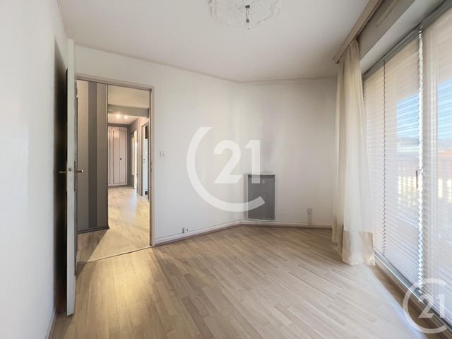 Appartement T5 à vendre - 5 pièces - 90.0 m2 - BELFORT - 90 - FRANCHE-COMTE - Century 21 Agence Du Théâtre
