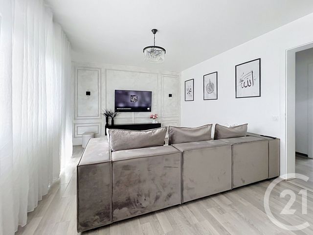 Appartement F3 à vendre - 3 pièces - 63.0 m2 - BELFORT - 90 - FRANCHE-COMTE - Century 21 Agence Du Théâtre