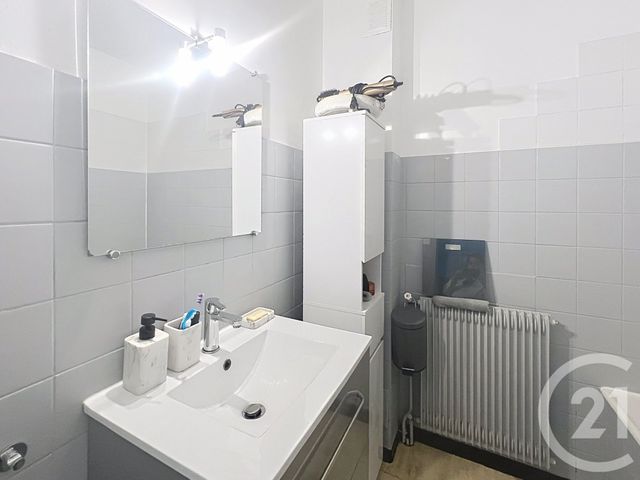 Appartement F3 à vendre - 3 pièces - 63.0 m2 - BELFORT - 90 - FRANCHE-COMTE - Century 21 Agence Du Théâtre