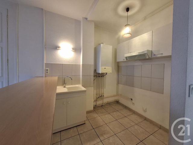 Appartement F2 à louer - 2 pièces - 41.0 m2 - BEAUCOURT - 90 - FRANCHE-COMTE - Century 21 Agence Du Théâtre