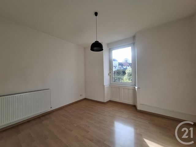 Appartement F2 à louer - 2 pièces - 41.0 m2 - BEAUCOURT - 90 - FRANCHE-COMTE - Century 21 Agence Du Théâtre