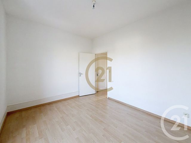 Appartement F2 à louer - 2 pièces - 41.0 m2 - BEAUCOURT - 90 - FRANCHE-COMTE - Century 21 Agence Du Théâtre