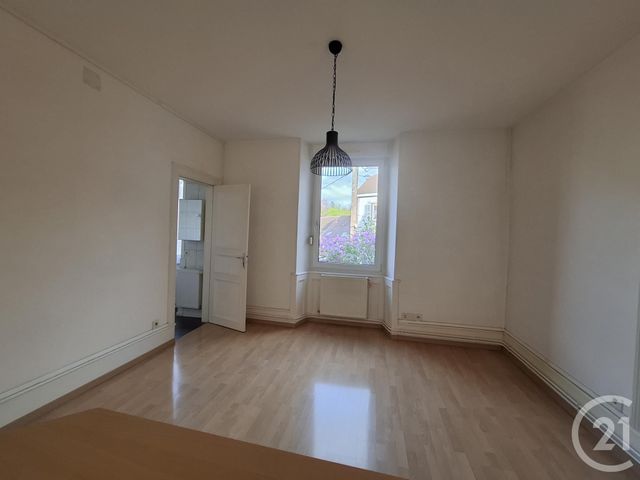 Appartement F2 à louer - 2 pièces - 41.0 m2 - BEAUCOURT - 90 - FRANCHE-COMTE - Century 21 Agence Du Théâtre