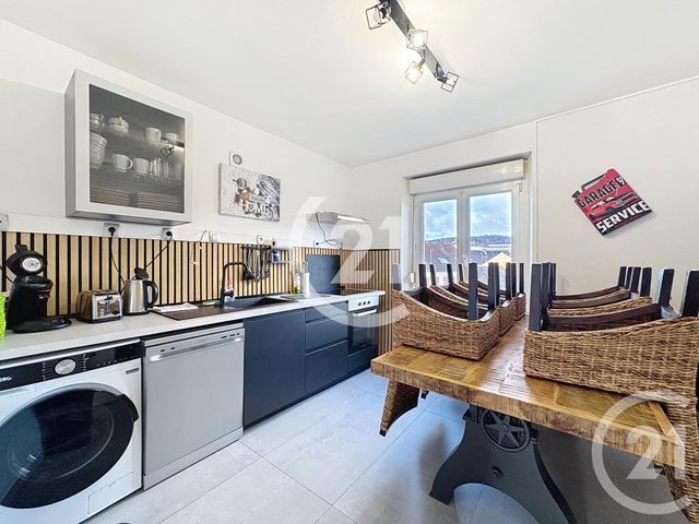 Appartement T3 à vendre - 3 pièces - 58.49 m2 - BELFORT - 90 - FRANCHE-COMTE - Century 21 Agence Du Théâtre