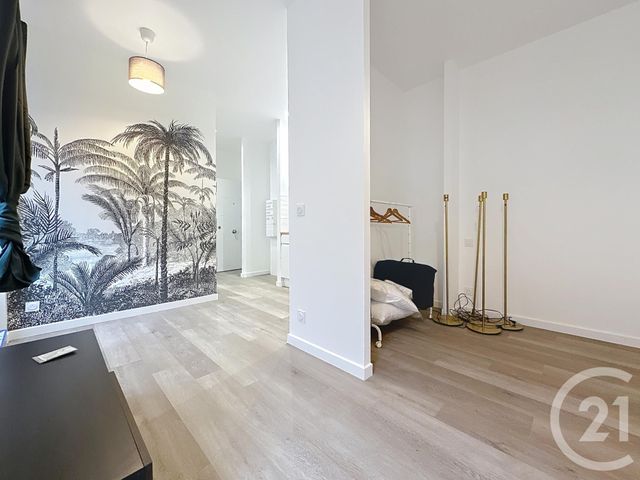 Appartement Studio à louer - 1 pièce - 30.0 m2 - BELFORT - 90 - FRANCHE-COMTE - Century 21 Agence Du Théâtre
