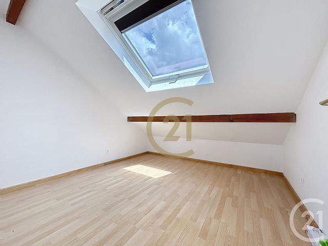 Afficher la photo en grand Appartement F3 à louer - 3 pièces - 60.0 m2 - BELFORT - 90 - FRANCHE-COMTE - Century 21 Agence Du Théâtre