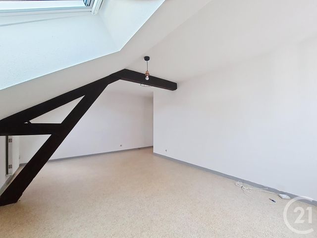 Appartement à louer - 2 pièces - 45.0 m2 - BELFORT - 90 - FRANCHE-COMTE - Century 21 Agence Du Théâtre