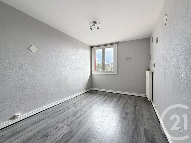 Appartement F3 à louer - 4 pièces - 68.23 m2 - BELFORT - 90 - FRANCHE-COMTE - Century 21 Agence Du Théâtre