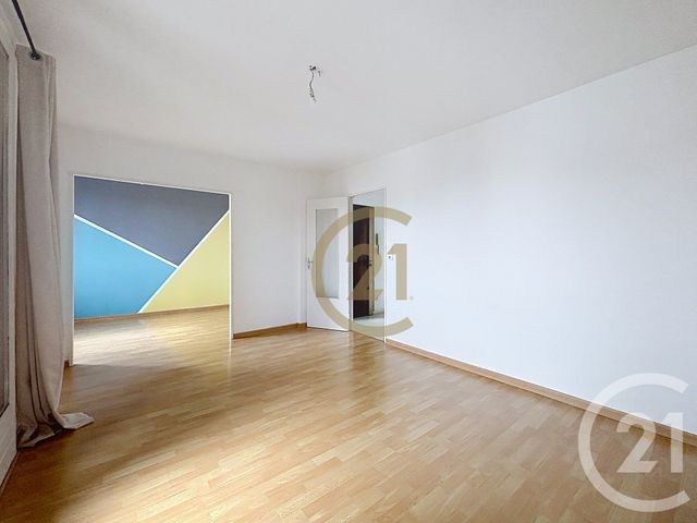 Appartement F4 à louer - 4 pièces - 67.0 m2 - BELFORT - 90 - FRANCHE-COMTE - Century 21 Agence Du Théâtre