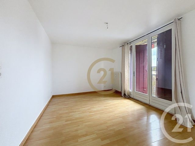Appartement F4 à louer - 4 pièces - 67.0 m2 - BELFORT - 90 - FRANCHE-COMTE - Century 21 Agence Du Théâtre