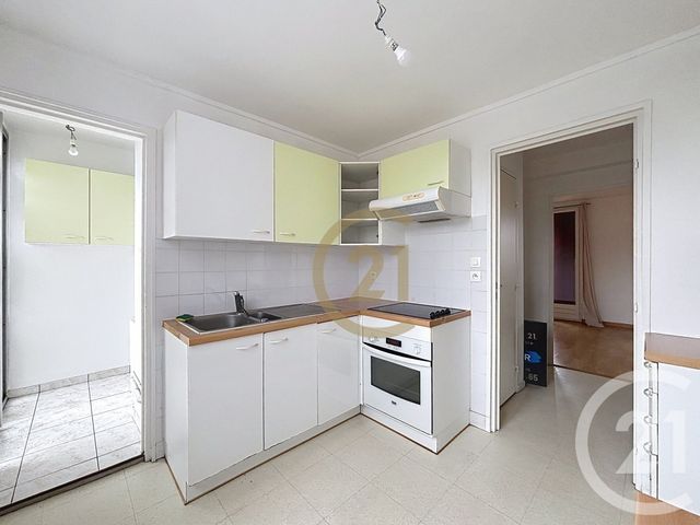 Appartement F4 à louer - 4 pièces - 67.0 m2 - BELFORT - 90 - FRANCHE-COMTE - Century 21 Agence Du Théâtre