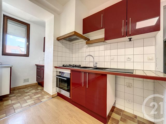 Appartement F4 à louer - 4 pièces - 76.0 m2 - BELFORT - 90 - FRANCHE-COMTE - Century 21 Agence Du Théâtre