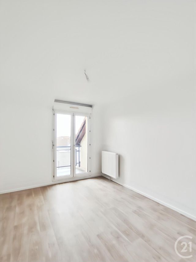 Appartement F6 à vendre - 6 pièces - 123.69 m2 - VALDOIE - 90 - FRANCHE-COMTE - Century 21 Agence Du Théâtre