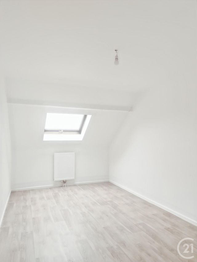 Appartement F6 à vendre - 6 pièces - 123.69 m2 - VALDOIE - 90 - FRANCHE-COMTE - Century 21 Agence Du Théâtre