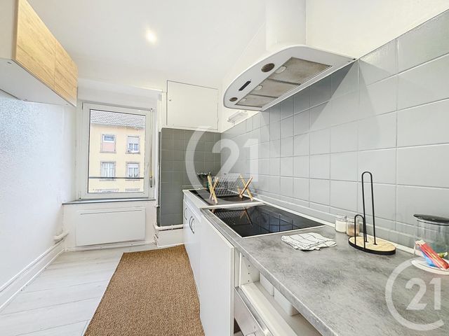 Afficher la photo en grand Appartement T3 à vendre - 3 pièces - 46.57 m2 - BELFORT - 90 - FRANCHE-COMTE - Century 21 Agence Du Théâtre