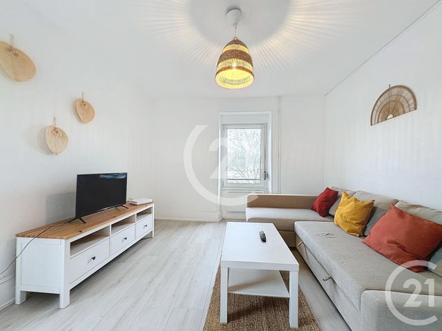 Afficher la photo en grand Appartement T3 à vendre - 3 pièces - 46.57 m2 - BELFORT - 90 - FRANCHE-COMTE - Century 21 Agence Du Théâtre