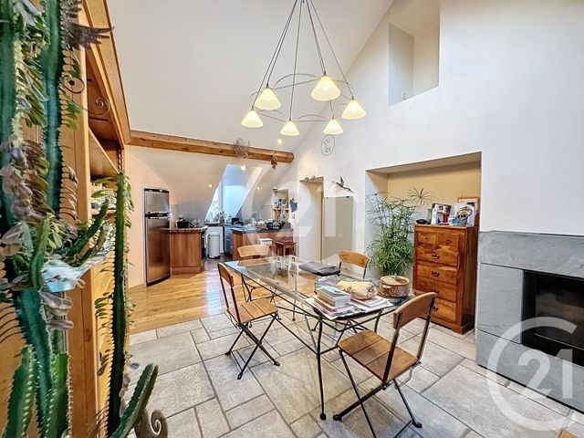 Appartement T4 à vendre - 3 pièces - 124.0 m2 - VALDOIE - 90 - FRANCHE-COMTE - Century 21 Agence Du Théâtre