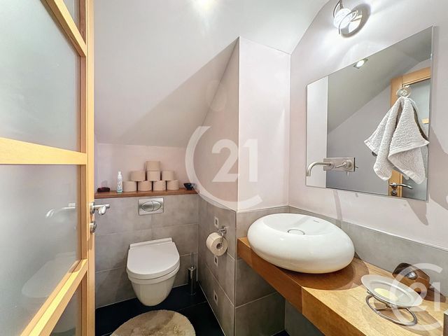 Appartement T4 à vendre - 3 pièces - 124.0 m2 - VALDOIE - 90 - FRANCHE-COMTE - Century 21 Agence Du Théâtre