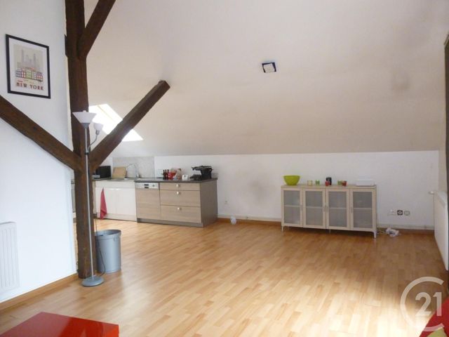 Appartement F3 à louer - 3 pièces - 73.0 m2 - BELFORT - 90 - FRANCHE-COMTE - Century 21 Agence Du Théâtre