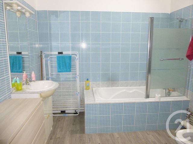 Appartement F3 à louer - 3 pièces - 73.0 m2 - BELFORT - 90 - FRANCHE-COMTE - Century 21 Agence Du Théâtre