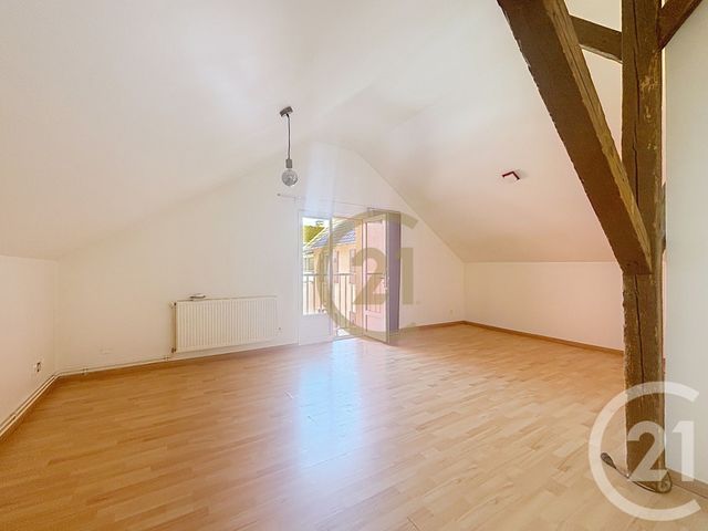 Appartement F3 à louer - 3 pièces - 73.0 m2 - BELFORT - 90 - FRANCHE-COMTE - Century 21 Agence Du Théâtre