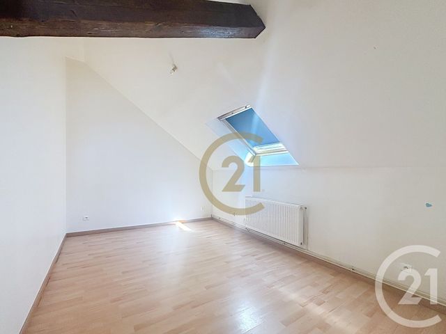 Appartement F3 à louer - 3 pièces - 73.0 m2 - BELFORT - 90 - FRANCHE-COMTE - Century 21 Agence Du Théâtre