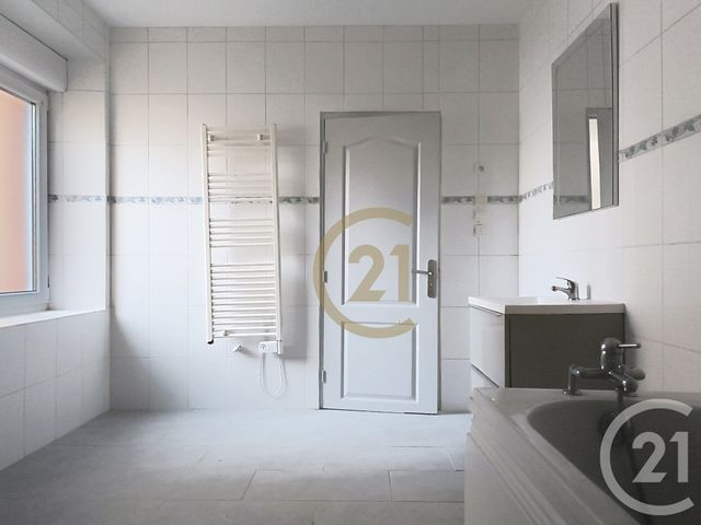 Afficher la photo en grand Appartement F2 à louer - 2 pièces - 51.71 m2 - DANJOUTIN - 90 - FRANCHE-COMTE - Century 21 Agence Du Théâtre