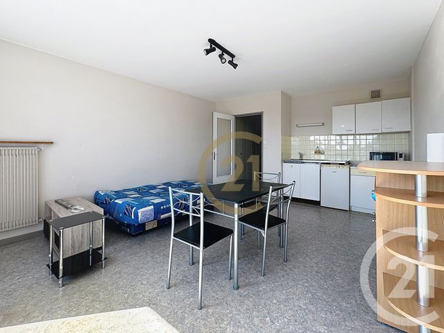 Appartement F1 à louer - 1 pièce - 30.0 m2 - BELFORT - 90 - FRANCHE-COMTE - Century 21 Agence Du Théâtre