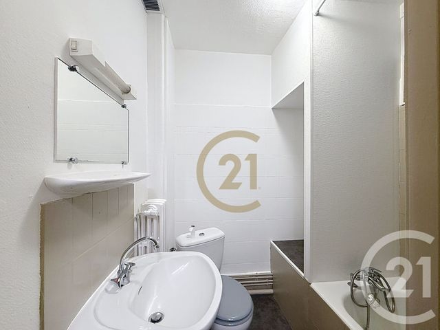 Appartement F2 à louer - 2 pièces - 36.18 m2 - BELFORT - 90 - FRANCHE-COMTE - Century 21 Agence Du Théâtre