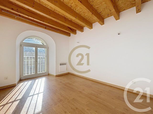 Appartement F3 à louer - 3 pièces - 65.7 m2 - COUTHENANS - 70 - FRANCHE-COMTE - Century 21 Agence Du Théâtre
