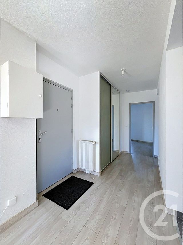 Appartement F4 à vendre - 3 pièces - 76.88 m2 - BELFORT - 90 - FRANCHE-COMTE - Century 21 Agence Du Théâtre