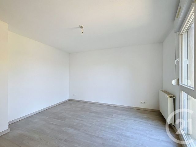 Appartement F4 à vendre - 3 pièces - 76.88 m2 - BELFORT - 90 - FRANCHE-COMTE - Century 21 Agence Du Théâtre