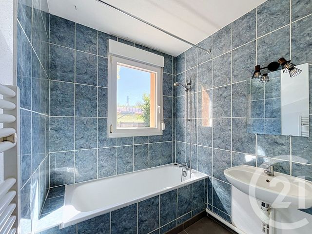 Appartement F4 à vendre - 3 pièces - 76.88 m2 - BELFORT - 90 - FRANCHE-COMTE - Century 21 Agence Du Théâtre