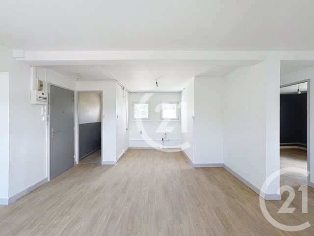 Afficher la photo en grand Appartement T4 à vendre - 4 pièces - 65.56 m2 - AUDINCOURT - 25 - FRANCHE-COMTE - Century 21 Agence Du Théâtre