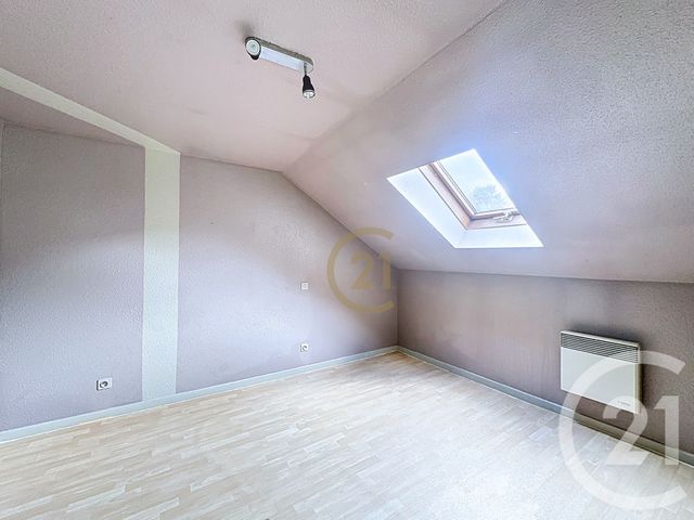 Appartement F3 à vendre - 3 pièces - 52.0 m2 - BEAUCOURT - 90 - FRANCHE-COMTE - Century 21 Agence Du Théâtre