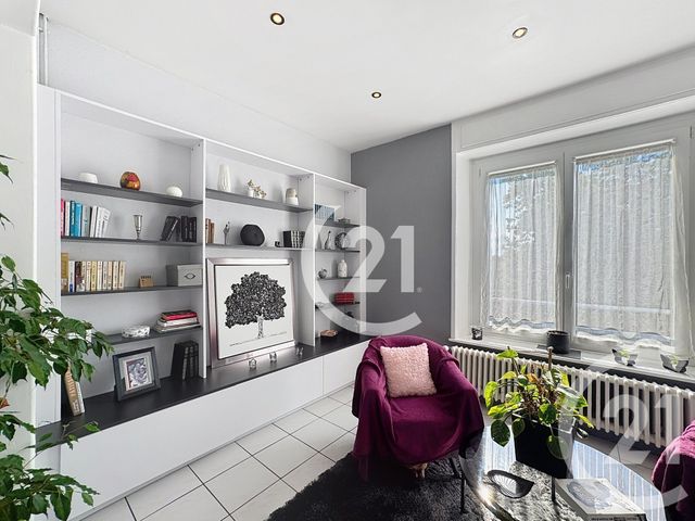 Afficher la photo en grand Appartement T5 à vendre - 5 pièces - 113.94 m2 - BELFORT - 90 - FRANCHE-COMTE - Century 21 Agence Du Théâtre