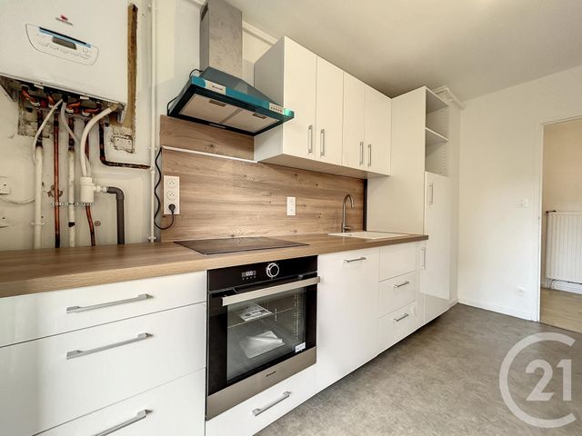 Appartement F5 à louer - 5 pièces - 95.75 m2 - BELFORT - 90 - FRANCHE-COMTE - Century 21 Agence Du Théâtre