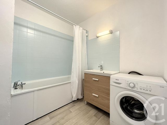 Appartement F5 à louer - 5 pièces - 95.75 m2 - BELFORT - 90 - FRANCHE-COMTE - Century 21 Agence Du Théâtre