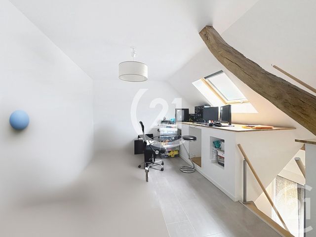 Appartement T5 à vendre - 5 pièces - 109.05 m2 - CHAMPEY - 70 - FRANCHE-COMTE - Century 21 Agence Du Théâtre