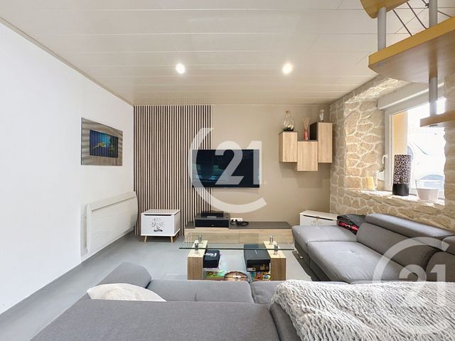 Appartement T5 à vendre - 5 pièces - 109.05 m2 - CHAMPEY - 70 - FRANCHE-COMTE - Century 21 Agence Du Théâtre