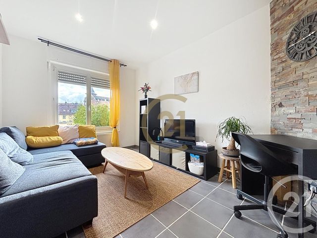Appartement F2 à louer - 2 pièces - 38.0 m2 - BELFORT - 90 - FRANCHE-COMTE - Century 21 Agence Du Théâtre